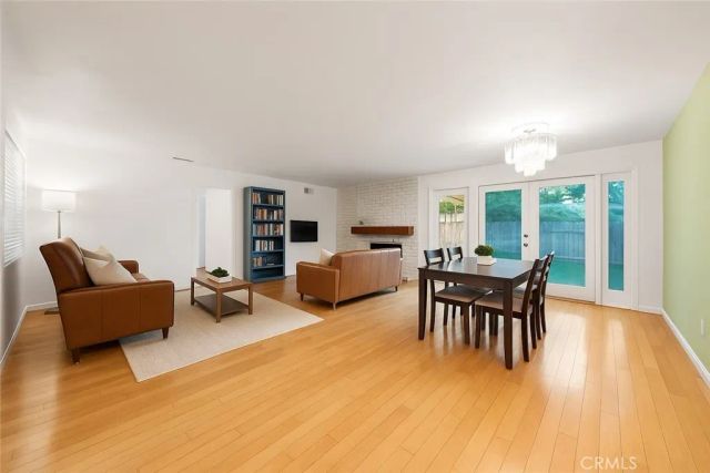 16738 Index, Granada Hills, CA 91344