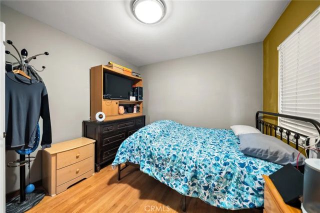 16738 Index, Granada Hills, CA 91344