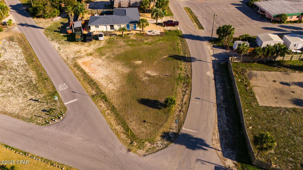 Image 3 of property listing at 601 Granada Circle, Panama City Beach, FL 32413