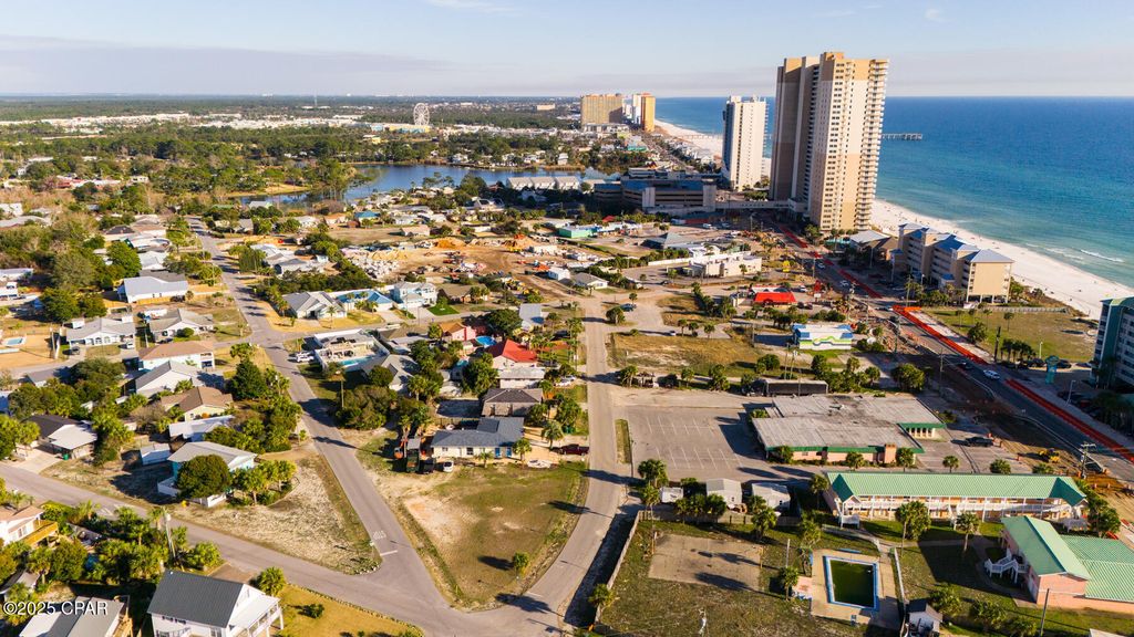 Image 9 of property listing at 601 Granada Circle, Panama City Beach, FL 32413