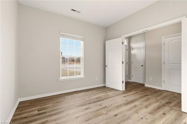 142 Bald Cypress Drive, Winston-salem, NC 27127