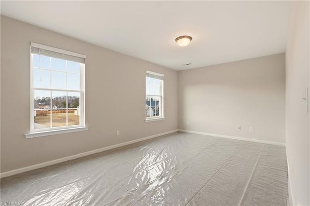 142 Bald Cypress Drive, Winston-salem, NC 27127