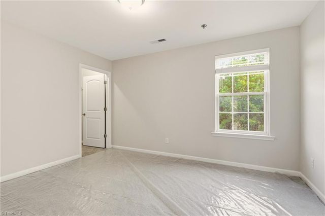 142 Bald Cypress Drive, Winston-salem, NC 27127