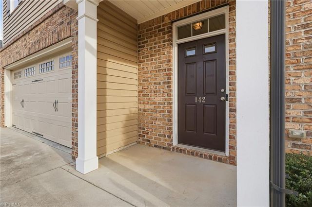 142 Bald Cypress Drive, Winston-salem, NC 27127