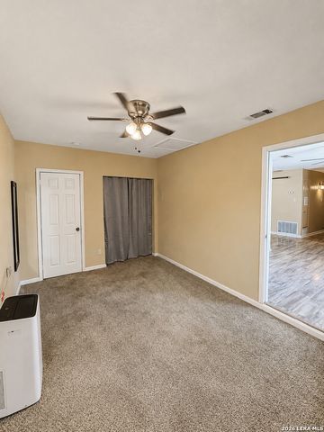 1510 LORELEI LN, New Braunfels, TX 78130