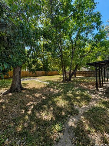 1510 LORELEI LN, New Braunfels, TX 78130