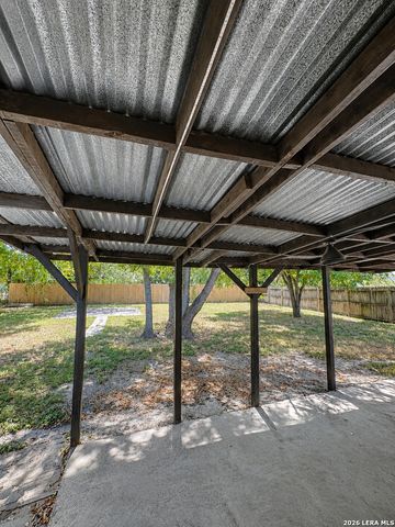 1510 LORELEI LN, New Braunfels, TX 78130