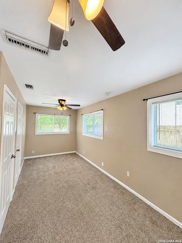1510 LORELEI LN, New Braunfels, TX 78130