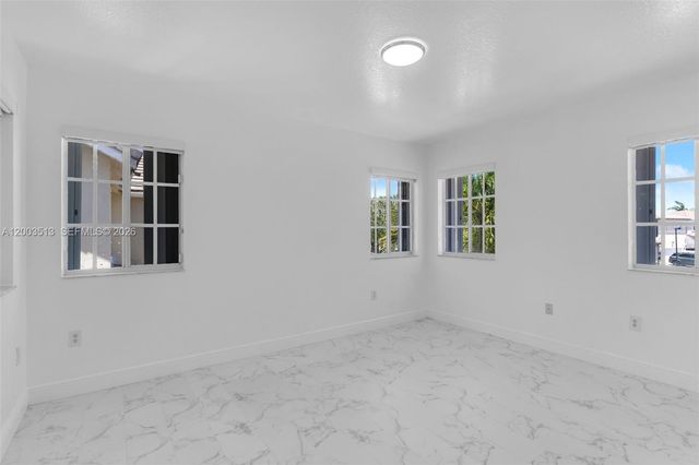 27866 SW 142nd Ave, Homestead, FL 33032