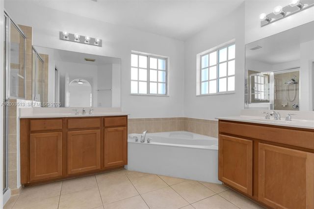 27866 SW 142nd Ave, Homestead, FL 33032