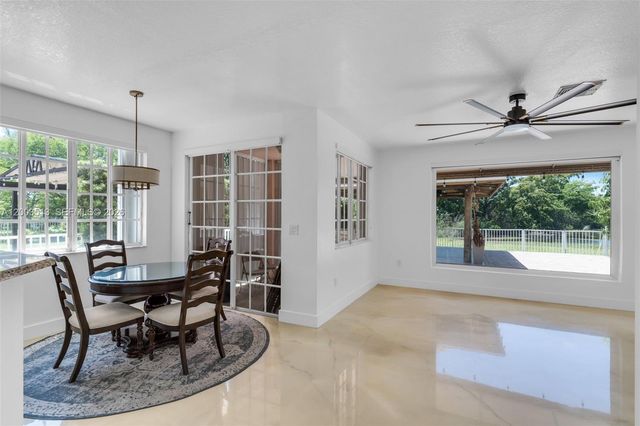 27866 SW 142nd Ave, Homestead, FL 33032