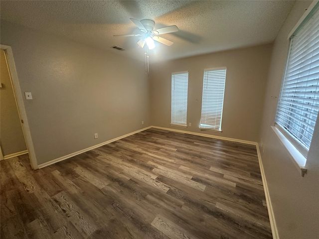 8910 Little Walnut A, Austin, TX 78758