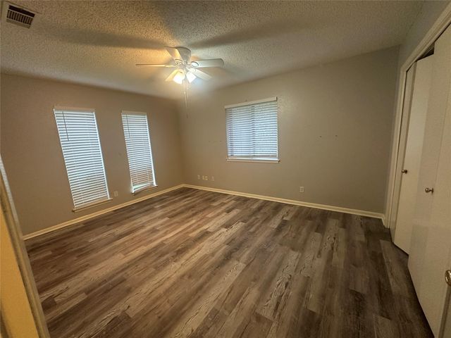 8910 Little Walnut A, Austin, TX 78758