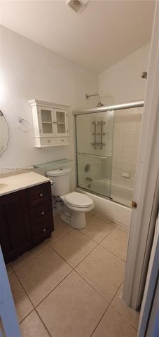 6702 SW 152nd Pl 28-02, Miami, FL 33193