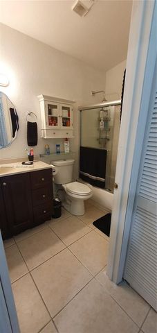 6702 SW 152nd Pl 28-02, Miami, FL 33193