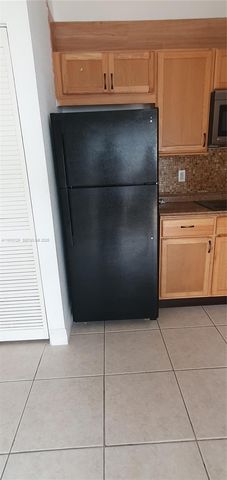 6702 SW 152nd Pl 28-02, Miami, FL 33193