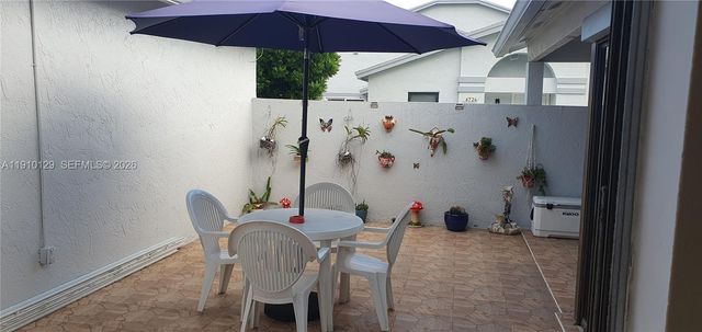 6702 SW 152nd Pl 28-02, Miami, FL 33193