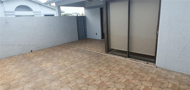 6702 SW 152nd Pl 28-02, Miami, FL 33193