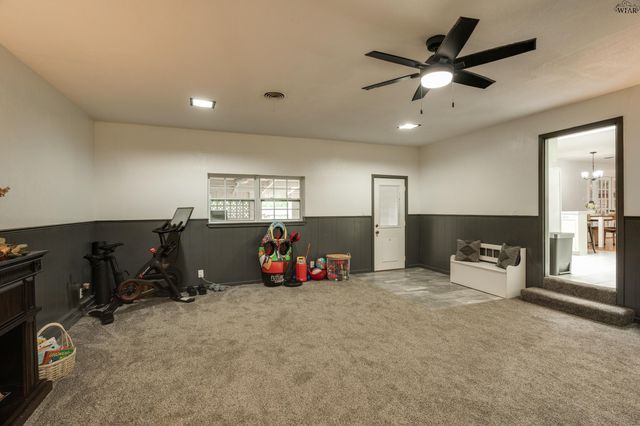 1513 JOHNSON ROAD, Iowa Park, TX 76367