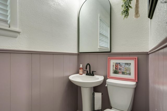 1513 JOHNSON ROAD, Iowa Park, TX 76367