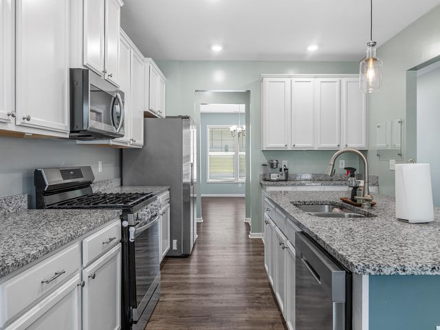 624 Montrose Lane, Boiling Springs, SC 29316