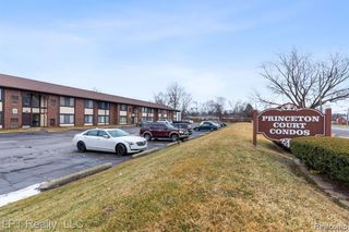 4973 E 10 Mile Road 8, Warren, MI 48091