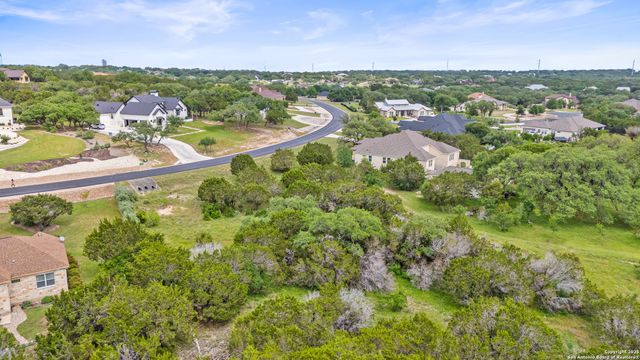 2542 Black Bear Drive, New Braunfels, TX 78132