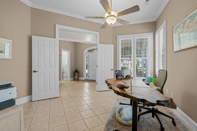 5017 Gilbert Ln., North Myrtle Beach, SC 29582