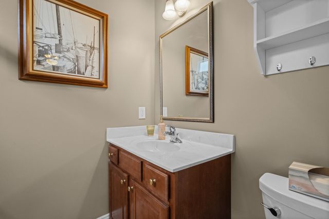 5017 Gilbert Ln., North Myrtle Beach, SC 29582
