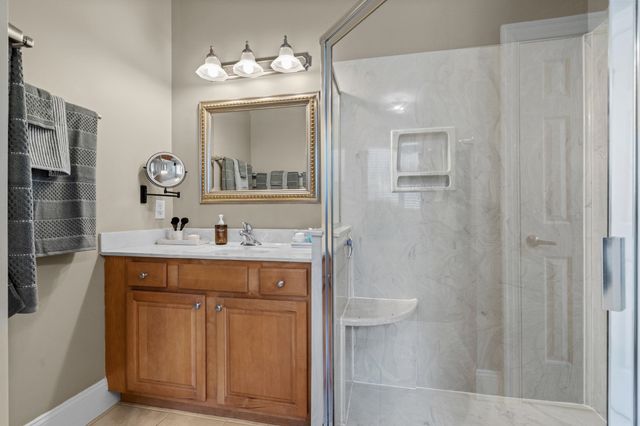 5017 Gilbert Ln., North Myrtle Beach, SC 29582