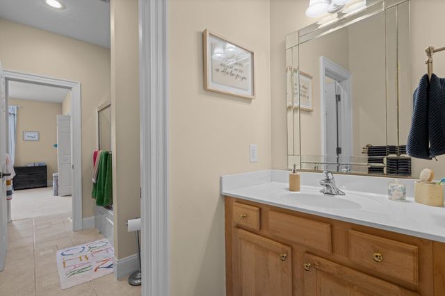 5017 Gilbert Ln., North Myrtle Beach, SC 29582