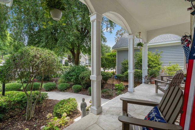 5017 Gilbert Ln., North Myrtle Beach, SC 29582