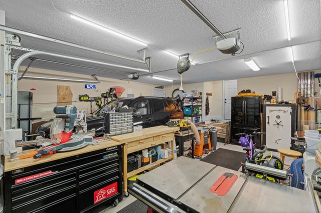 5017 Gilbert Ln., North Myrtle Beach, SC 29582