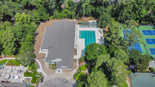 5017 Gilbert Ln., North Myrtle Beach, SC 29582