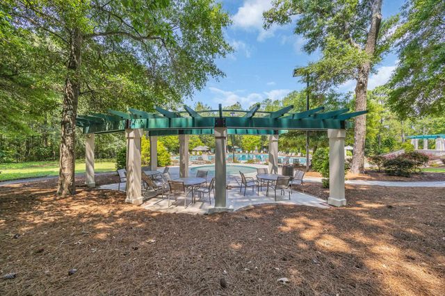 5017 Gilbert Ln., North Myrtle Beach, SC 29582