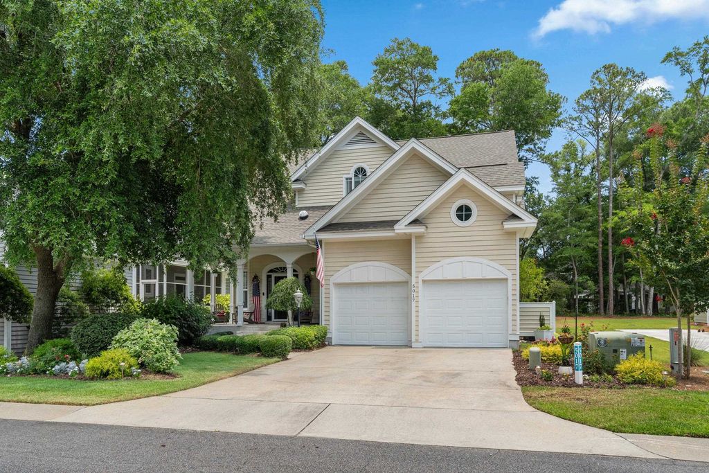 5017 Gilbert Ln., North Myrtle Beach, SC 29582