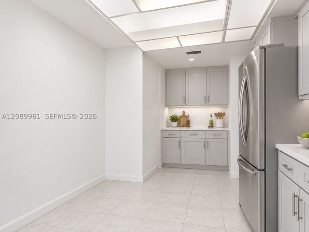 2150 Sans Souci Blvd C402, North Miami, FL 33181