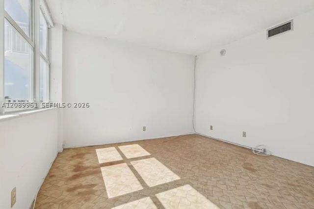 2150 Sans Souci Blvd C402, North Miami, FL 33181