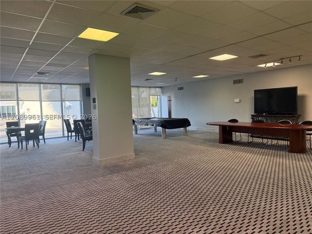 2150 Sans Souci Blvd C402, North Miami, FL 33181