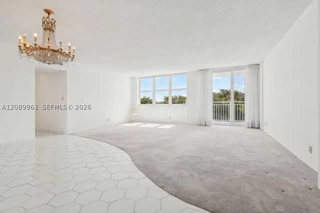 2150 Sans Souci Blvd C402, North Miami, FL 33181