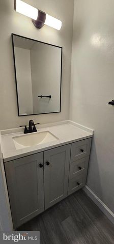 35 CHATTUCK CT, Middle River, MD 21220