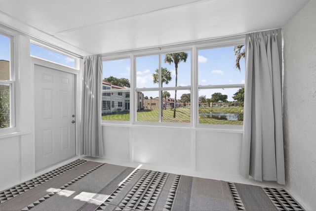 105 Lake Irene Drive, West Palm Beach, FL 33411