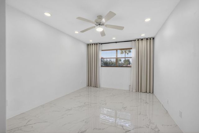 105 Lake Irene Drive, West Palm Beach, FL 33411