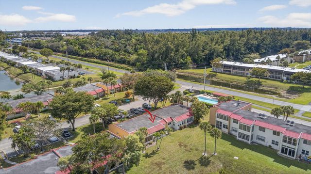 105 Lake Irene Drive, West Palm Beach, FL 33411