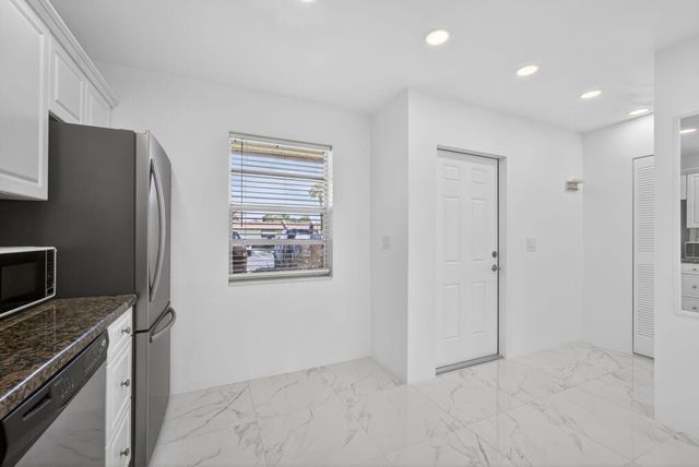 105 Lake Irene Drive, West Palm Beach, FL 33411