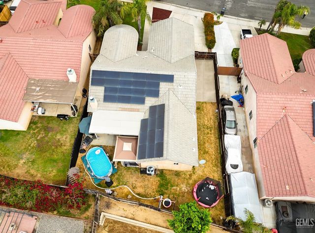 325 Dani Rose Lane, Bakersfield, CA 93308