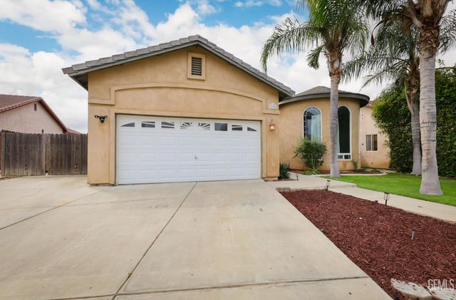325 Dani Rose Lane, Bakersfield, CA 93308