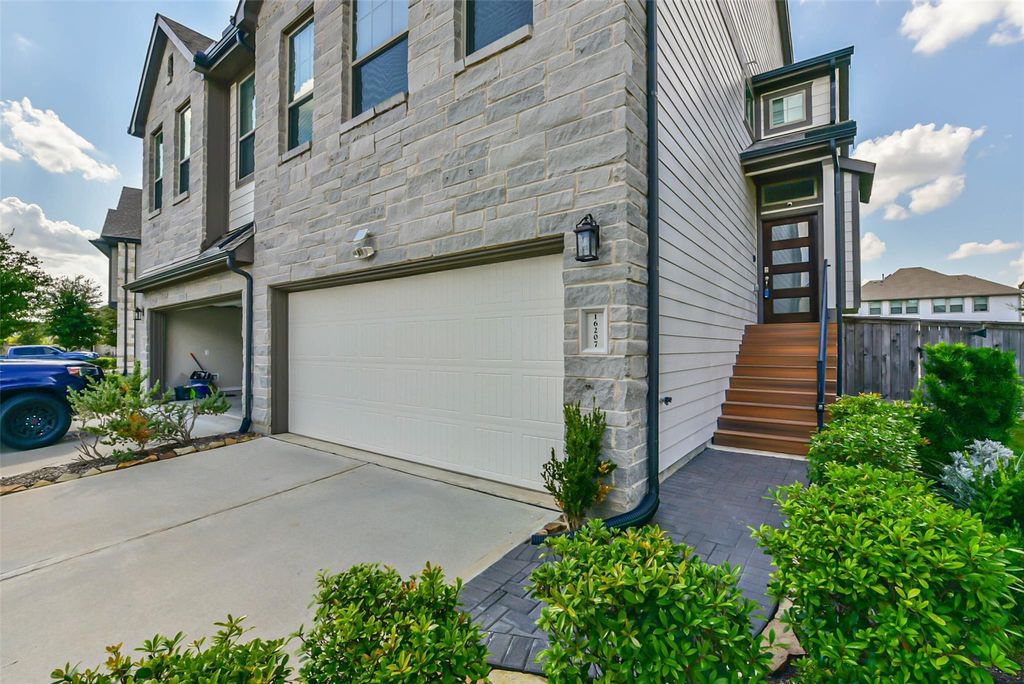 16207 Rattlesnake Run Trail, Cypress, TX 77433