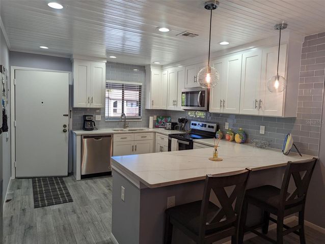 1634 STICKNEY POINT ROAD 1634-2, Sarasota, FL 34231