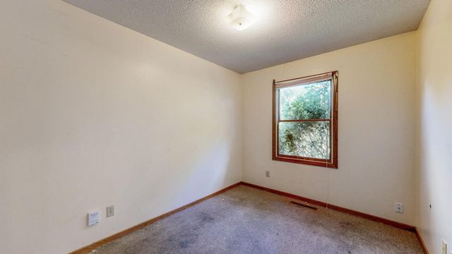 890 W Village Circle SE, Rochester, MN 55904